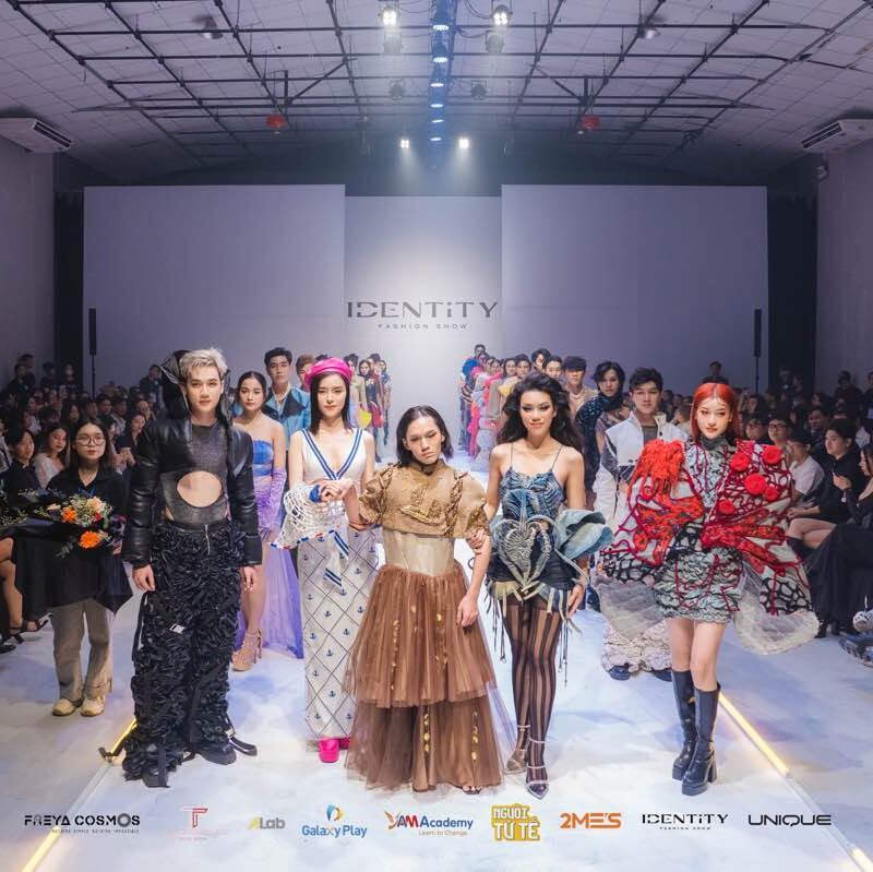 Identity Fashion Show – Bữa tiệc thời trang độc đáo, ấn tượng