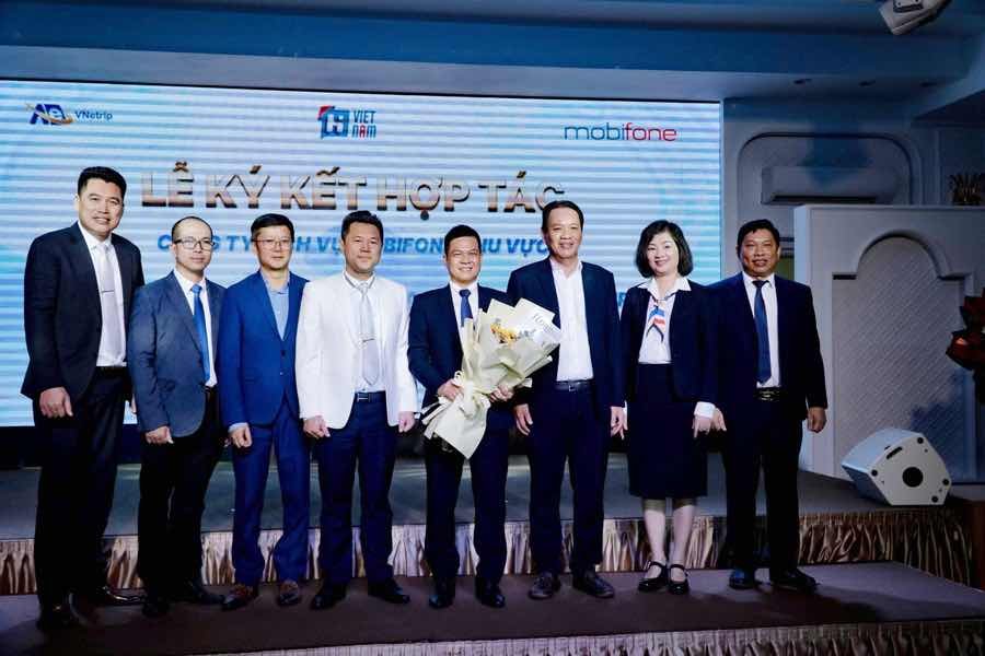 MOBIFONE VÀ VNETRIP TIÊN PHONG KẾT NỐI DU LỊCH VIỆT NAM BẰNG CÔNG NGHỆ SỐ