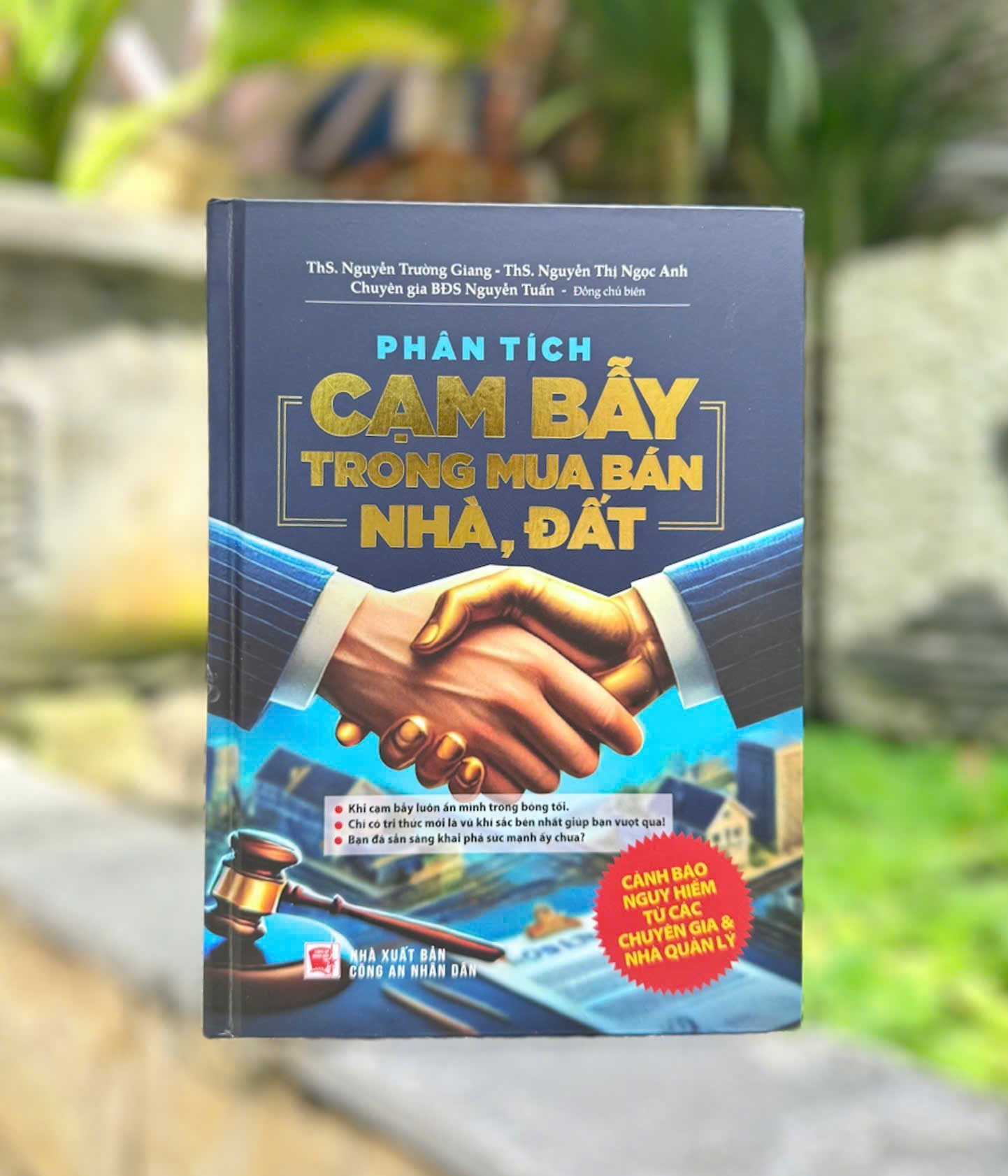 Ra mắt sách ‘’Phân tích cạm bẫy trong mua bán nhà, đất”