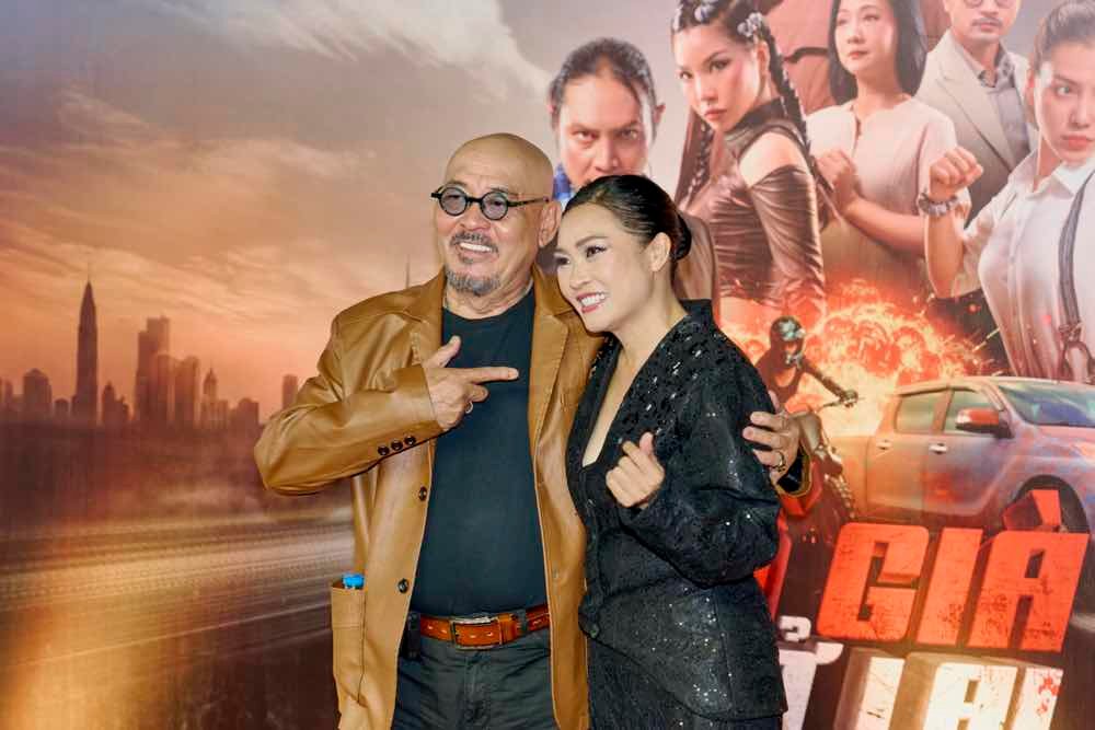 “BỐ GIÀ TRỞ LẠI” CHÍNH THỨC RA MẮT